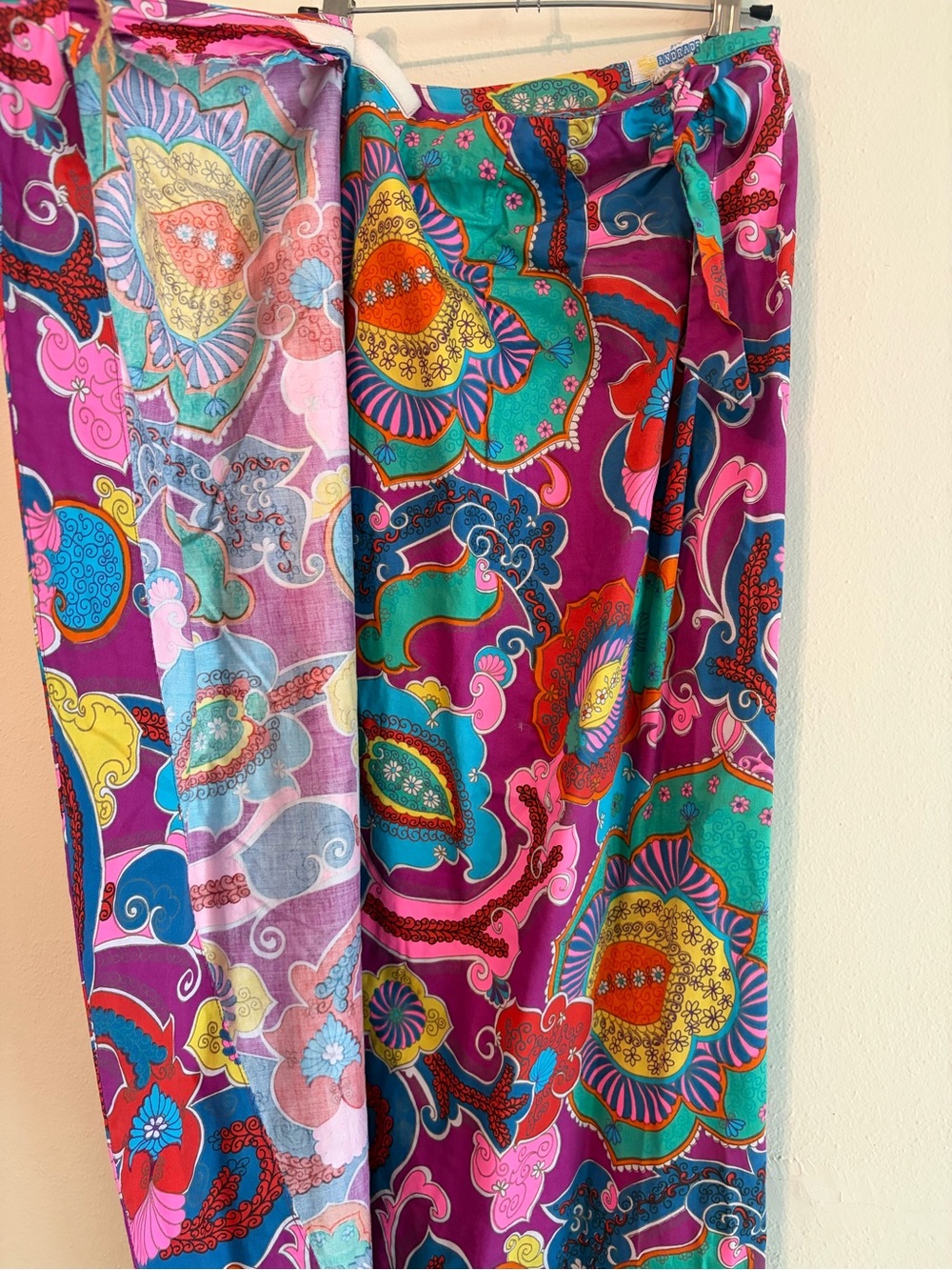 1950- 1960s Andrade Vintage Wrap Maxi Skirt from Hawaii - Picture 5 of 5